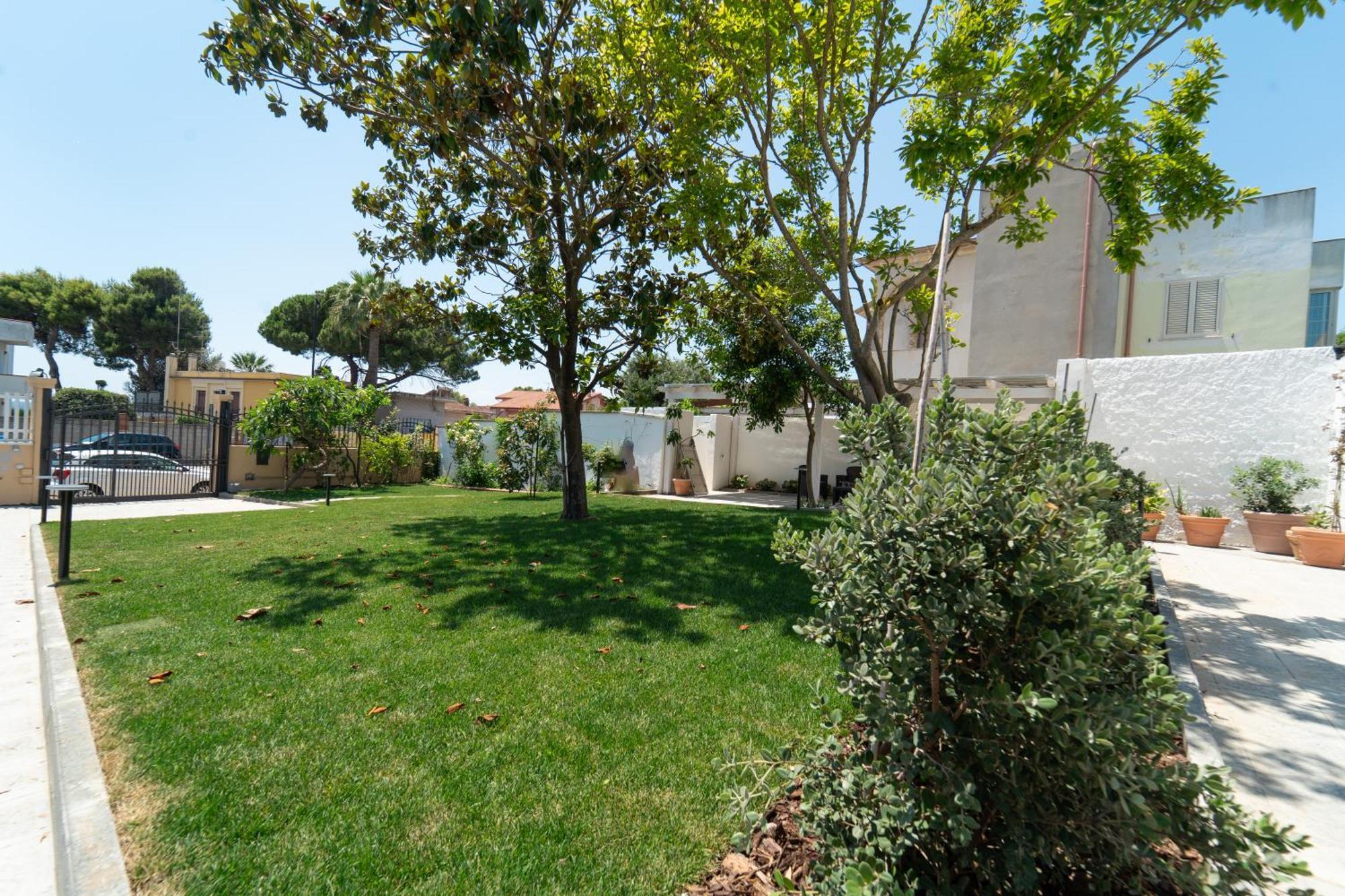 Paquja Aparthotel Quartu SantʼElena Buitenkant foto