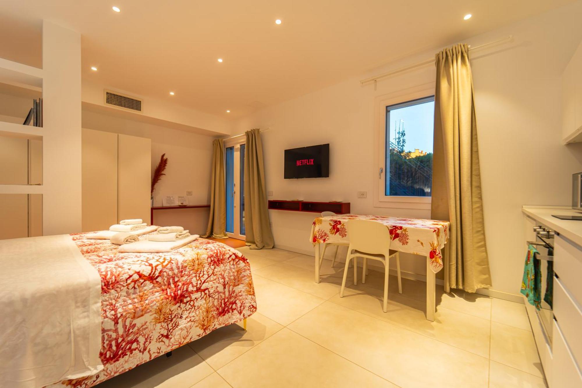Paquja Aparthotel Quartu SantʼElena Buitenkant foto