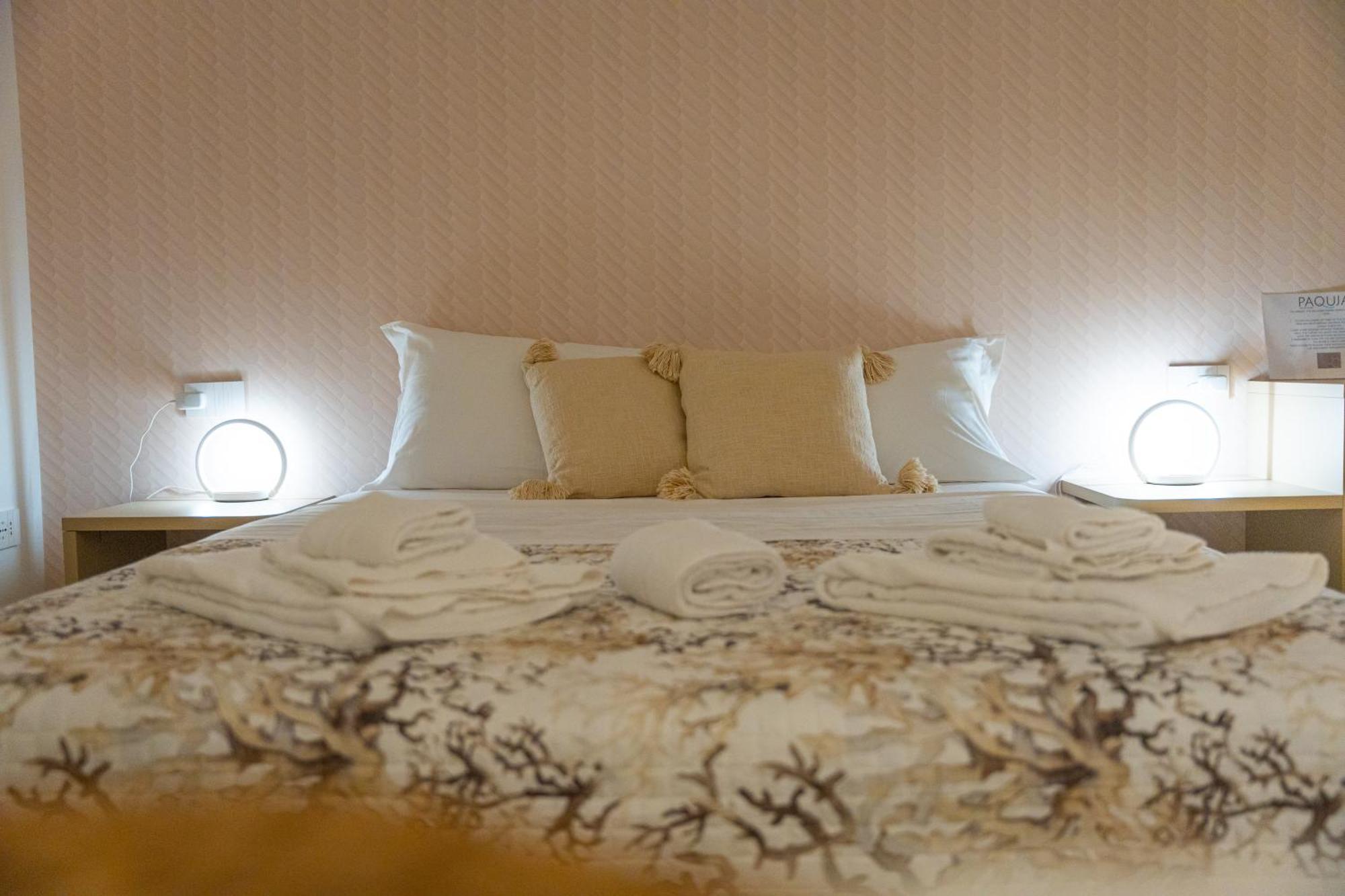 Paquja Aparthotel Quartu SantʼElena Buitenkant foto